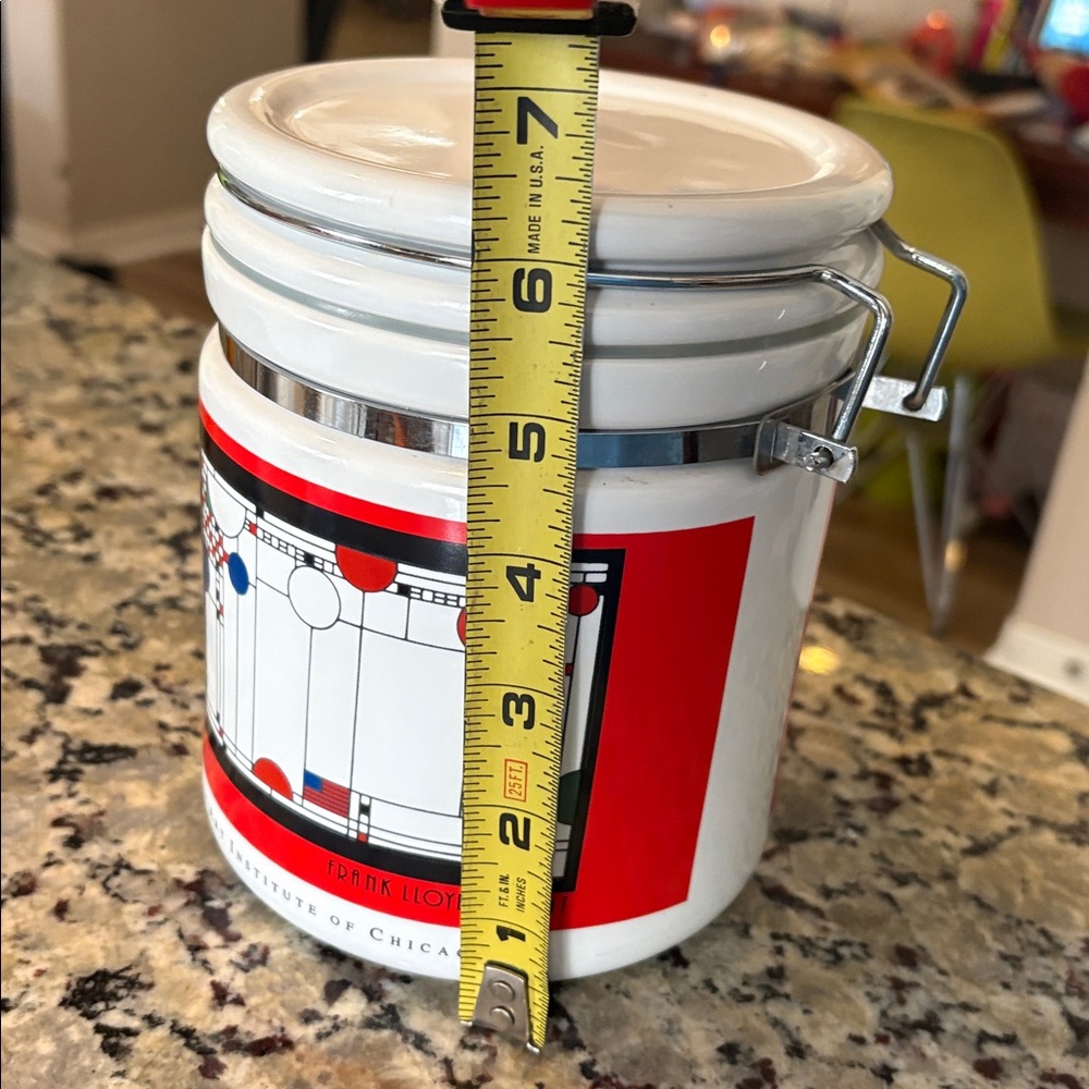 Preowned Frank Lloyd Wright cookie jar - Picture 9 of 10